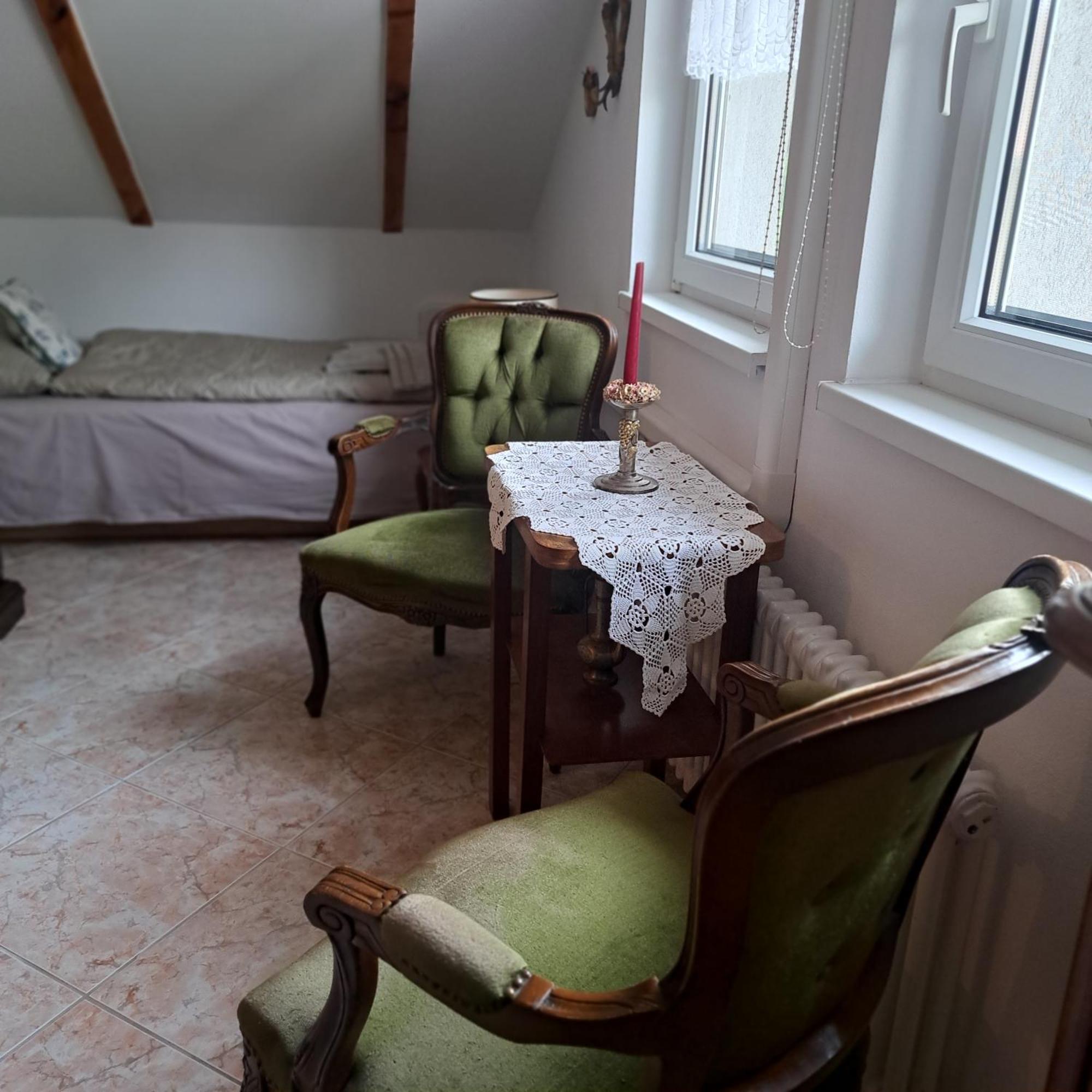 Apartment Tavirozsa